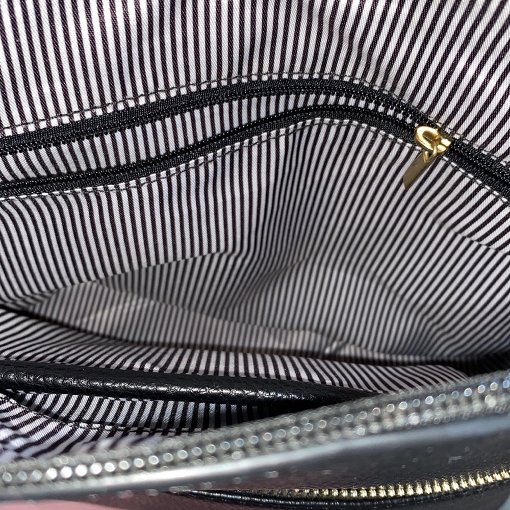 Handbag - Picture 7 of 7